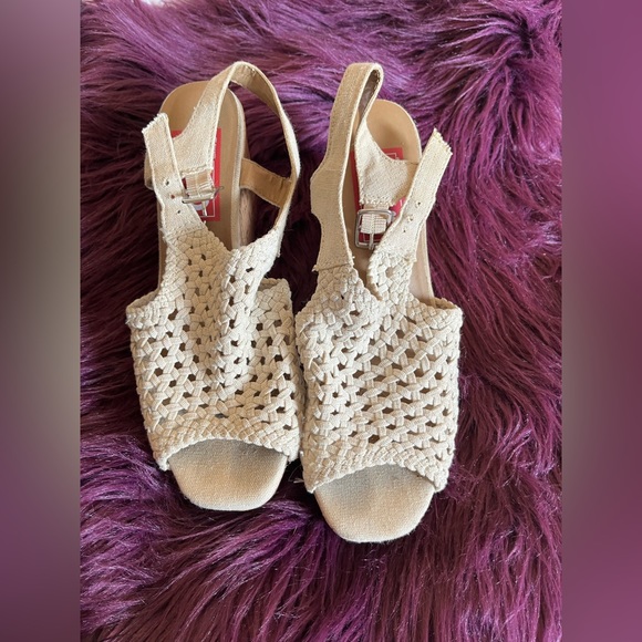 Wedge sandals 7.5 M - Picture 4 of 4